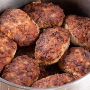 duszone kotlety mielone