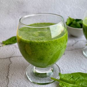 koktajl ze szpinakiem
