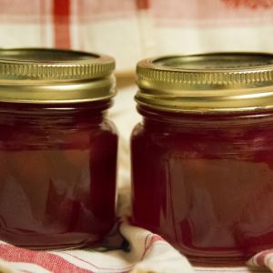 Konfiturę z płatków bzu