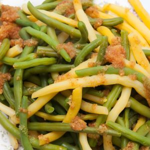 fasolka szparagowa z bułką tartą