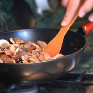 czego nie dodawać do grzybów