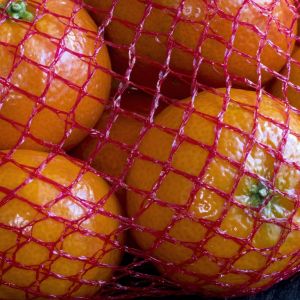 cytrusy w siatkach
