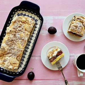 Ciasto pleśniak ze śliwkami