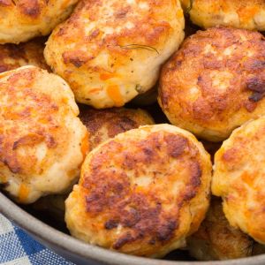 kotlety owsiane z ziemniakami zamiast mięsnych