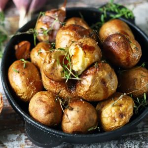 ziemniaki duszone w winie