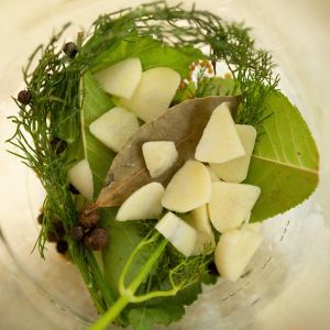 przyprawy do ogórków małosolnych