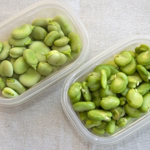 czy można jeść bób na surowo