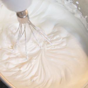 bita śmietana hartowana