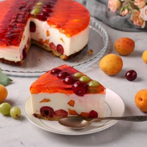 sernik na zimno z agrestem i wiśniami