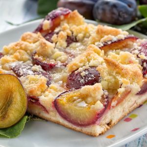 Kruchy spód ze śliwkami