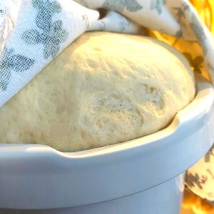 wyrastanie ciasta drożdżowego