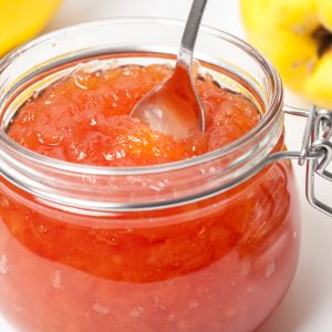 dżem z pigwy z orzechami i wanilią