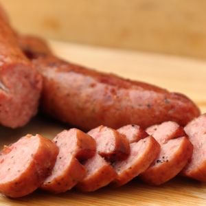 domowa kiełbasa z piekarnika