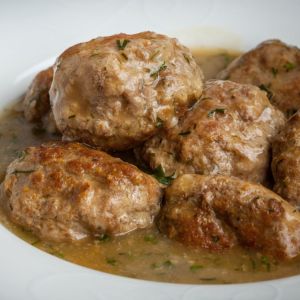 kotlety mielone z dwóćh rodzajów mięsa