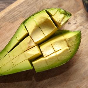 sposób na twarde awokado