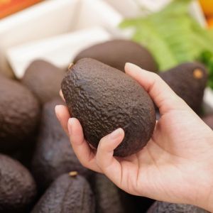 jak wybierać awokado