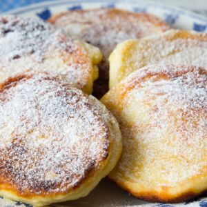 Placuszki z serka wiejskiego