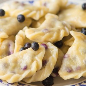 pierogi z jagodami