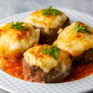 kotlety mielone po turecku z puree ziemniaczanym