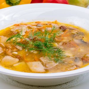 Zupa ziemniaczana z dynią i grzybami