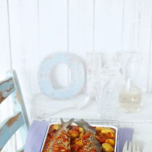 Dorsz pieczony z chorizo i ziemniakami