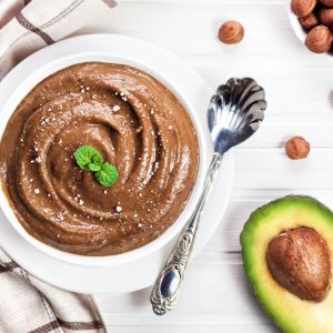 Krem orzechowy z awokado