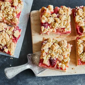 ciasto-kruche-z-rabarbarem