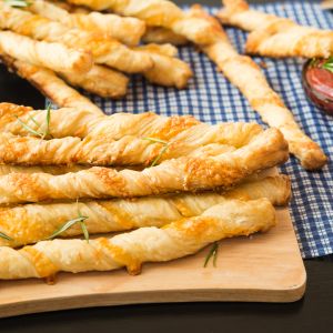 Paluchy z ciasta francuskiego