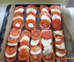 Bagietki z mozarellą i pomidorami