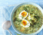 Zupa szczawiowa z jajkiem i puree