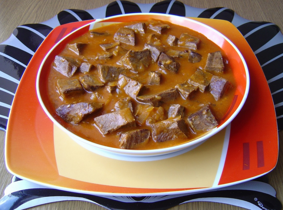 gulasz_z_serca_wolowego