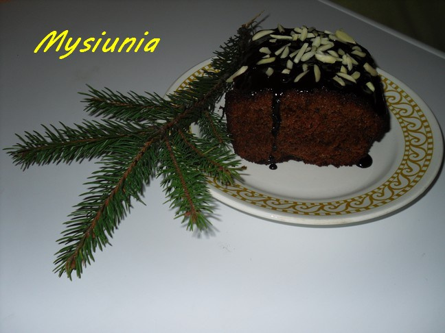 swiateczny_piernik_z_bakaliami