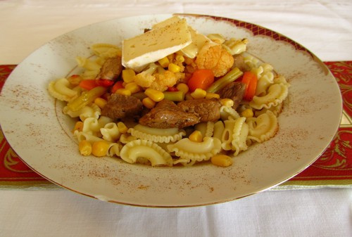 zaskakujacy_gulasz_z_makaronem