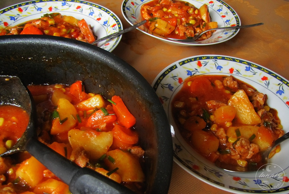 gulasz_z_ziemniakami