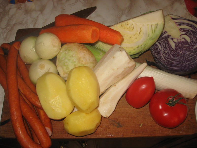 zupa_z_czerwona_kapusta