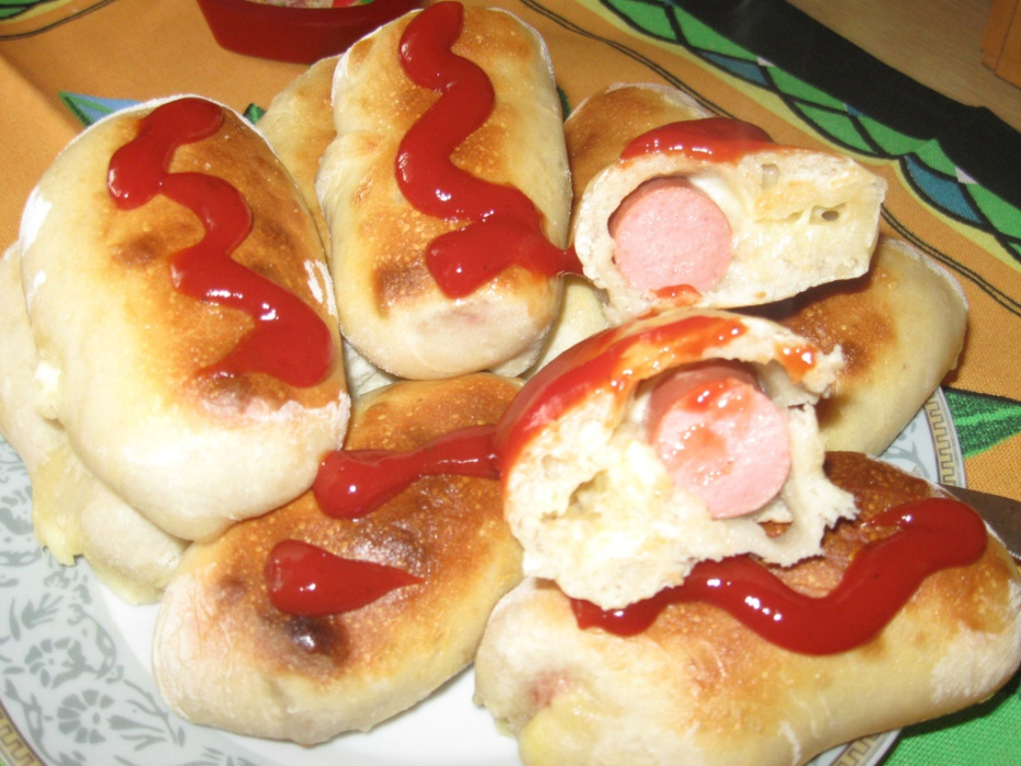 Mini hot-dogi