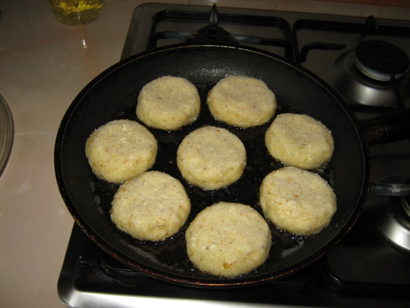 kotleciki_ziemniaczano_serowe