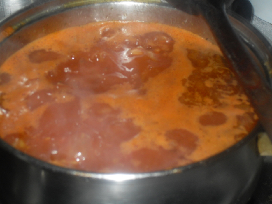 Włoski sos pomidorowy