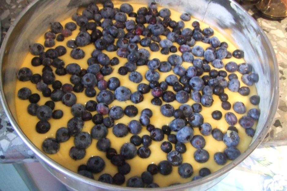 ciasto_ucierane_z_borowkami_amerykanskimi