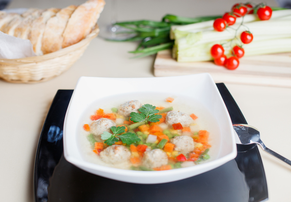 Ciorba de perisoare – zupa z klopsikami
