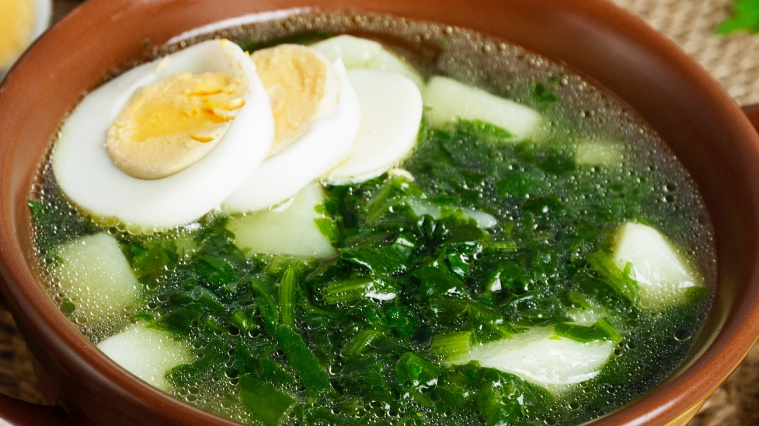 zupa z pokrzywy przepis