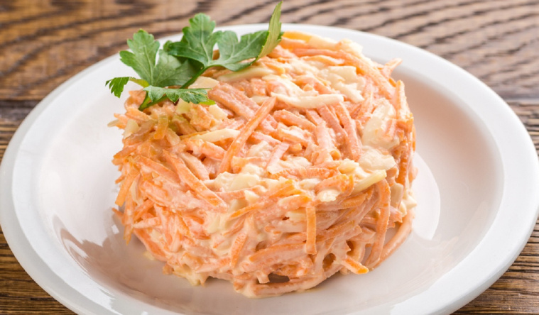 sałatka z marchewki - przepis