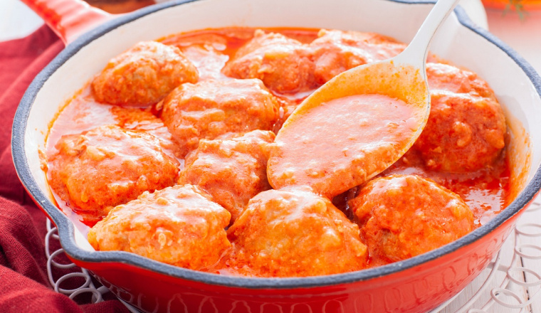 kotlety w sosie przepis