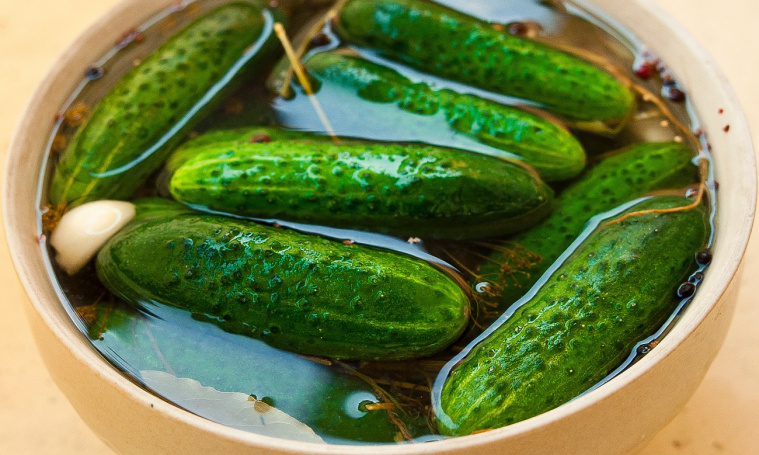 ogórki małosolne przepis