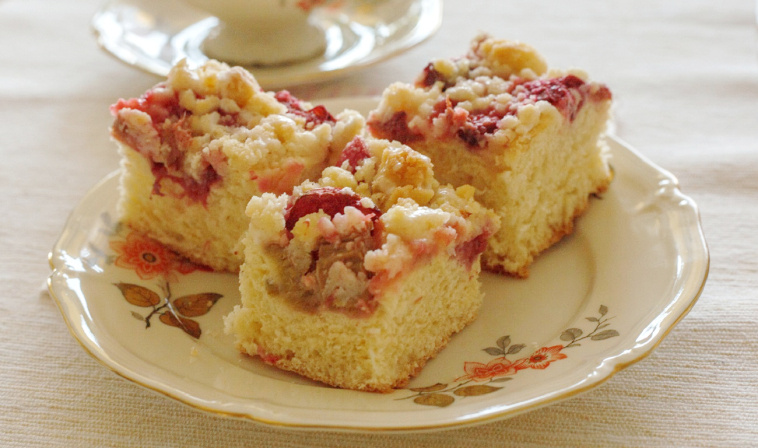 ciasto drożdżowe z owocami przepis