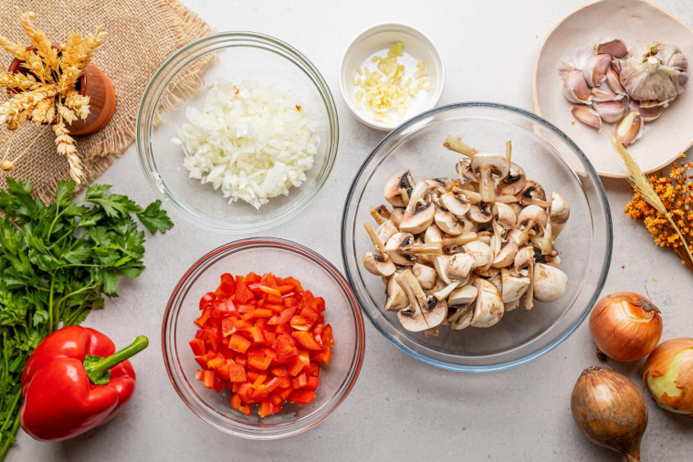 gulasz z boczniaków krok 2