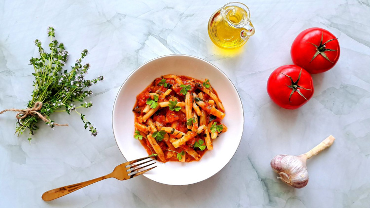 fasolka szparagowa w sosie pomidorowym - gotowe danie