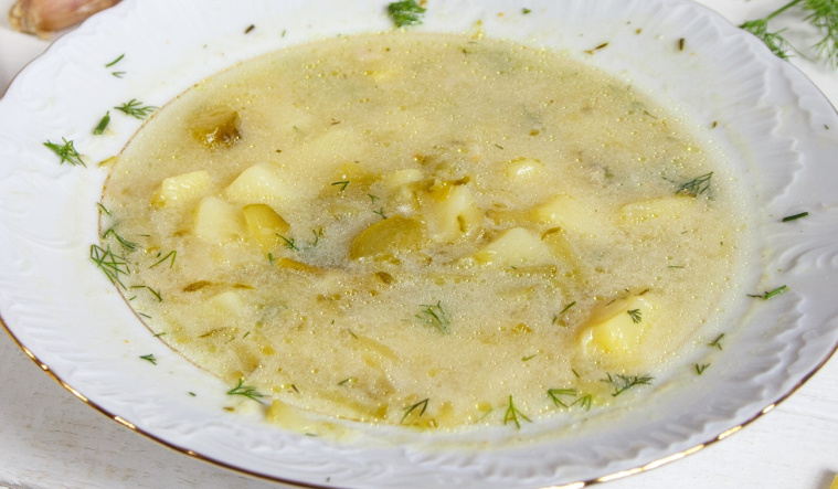 zupa ogórkowa przepis
