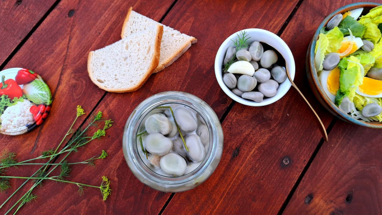 kiszony bób - prezentacja dania