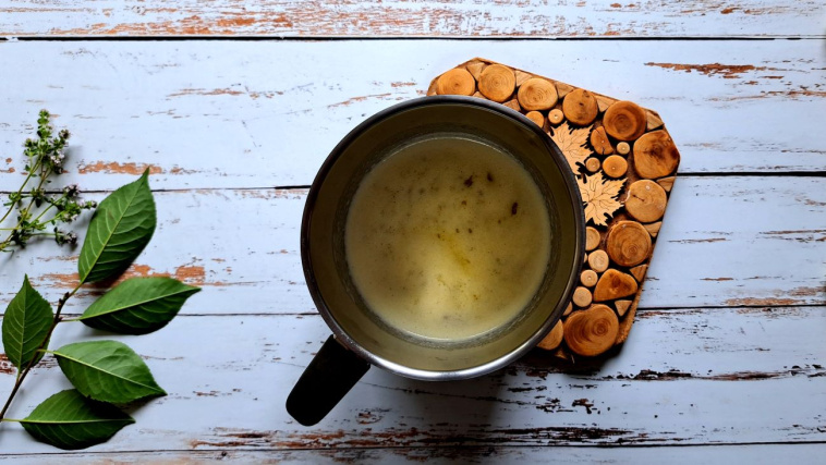 szybkie ciasto z agrestem - krok 2